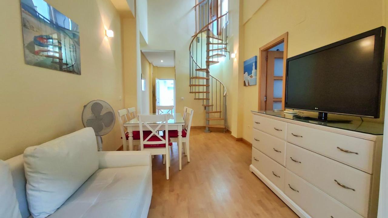 Ribera Del Puerto Apartment *
